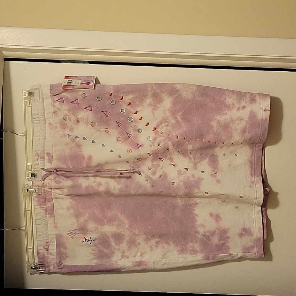 NWT: Disney Parks Frozen Olaf Tie-Dye Skirt